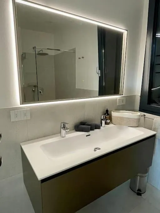Casa Caterina Moderne Wohnung Mit Berg Und Seesicht Gera Lario