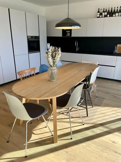 Casa Caterina Moderne Wohnung Mit Berg Und Seesicht Gera Lario Daire